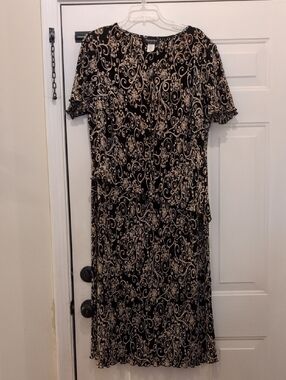 Connected Woman Black/Tan Geo Print Dress With Faux Front Jacket, Size 18W